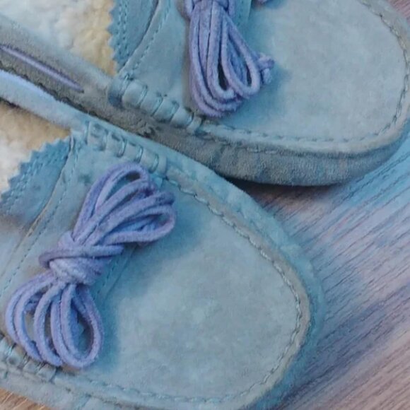 UGG Grey Slippers - Picture 4 of 5